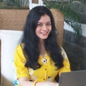 Neeva's Classes for Language and Performing Arts - Prof de théâtre - Mumbai