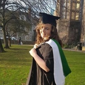 Ally - Prof de lecture - Stirling