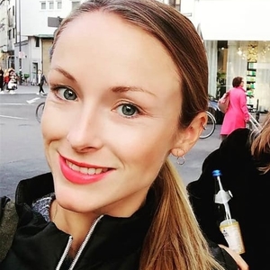 Julia - Prof de fle - français langue étrangère - Köln