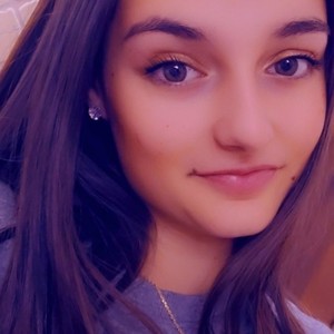 Anna - Prof d'aide aux devoirs - Nîmes