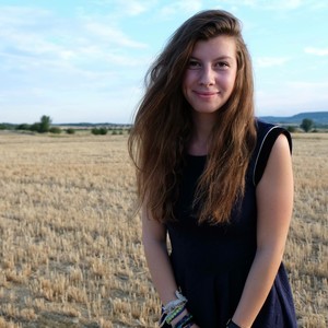 Juliette - Prof de couture - Toul