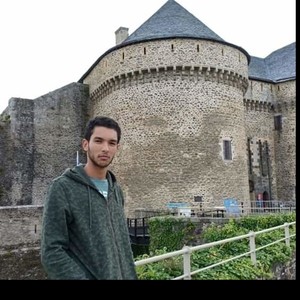 Amine - Prof d'arabe - Brest