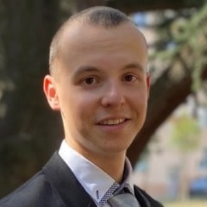 Hugo - Prof de droit public - Lyon