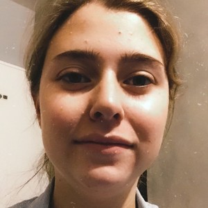 Chloé - Prof d'aide aux devoirs - Chambéry