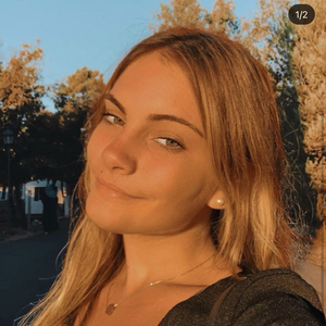 Alicia - Prof d'aide aux devoirs - Aigues-Mortes