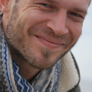 Darius - Prof de yoga - Etterbeek