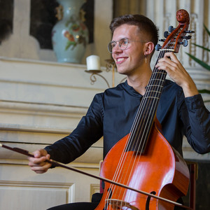 Lukas - Prof de viole de gambe - Lyon
