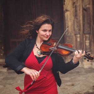 Juliane - Prof de violon - Saint-Étienne-de-Mer-Morte