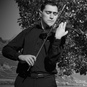 Julien - Prof de solfège - Vénissieux