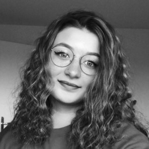Anais - Prof d'aide aux devoirs - Poitiers