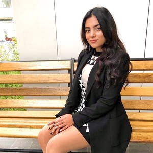Helena - Prof de maths - Ixelles