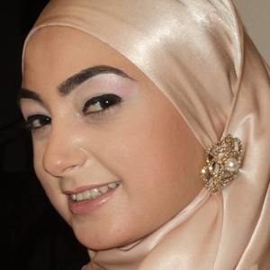 Asma - Prof d'anglais - Paris