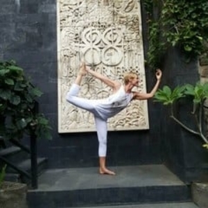 Audrey - Prof de yoga - Paris