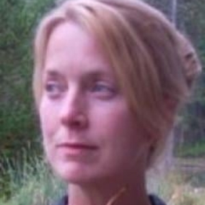 Shelley - Prof de yoga - Vauxrenard