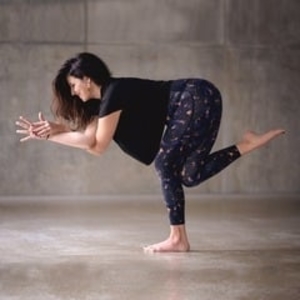 Coralie - Prof de yoga - Tramoyes