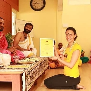 Jasmine - Prof de yoga - Flayosc