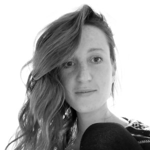 Nika - Prof de yoga - Paris