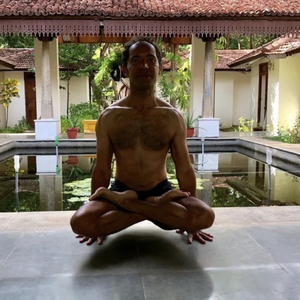 Jean-Luc - Prof de yoga - Bordeaux