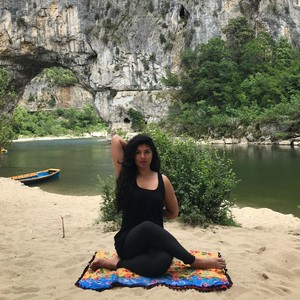 Britney - Prof de yoga - Rennes