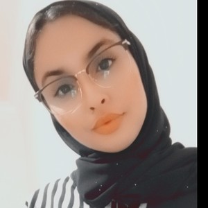 Loubna - Prof d'arabe - Lumio