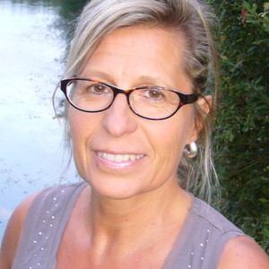 CHANTAL - Prof d'aide aux devoirs - Saint-Clément-de-la-Place