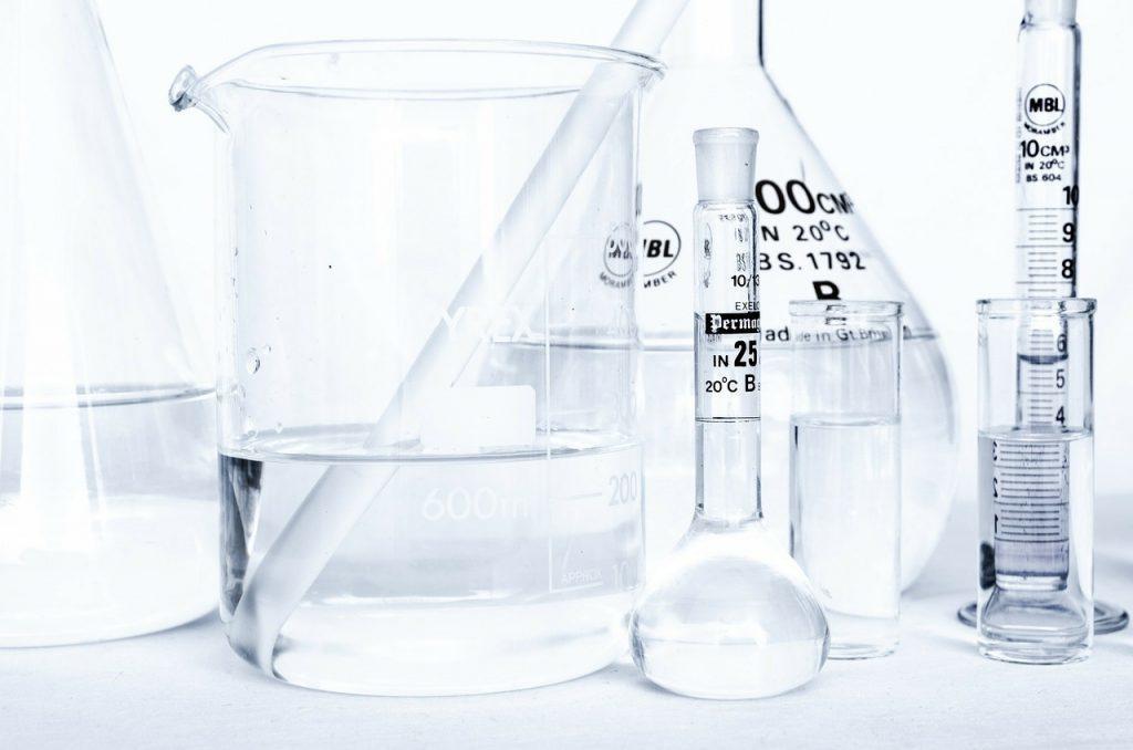 La Verrerie en Chimie et Symboles Superprof — free download